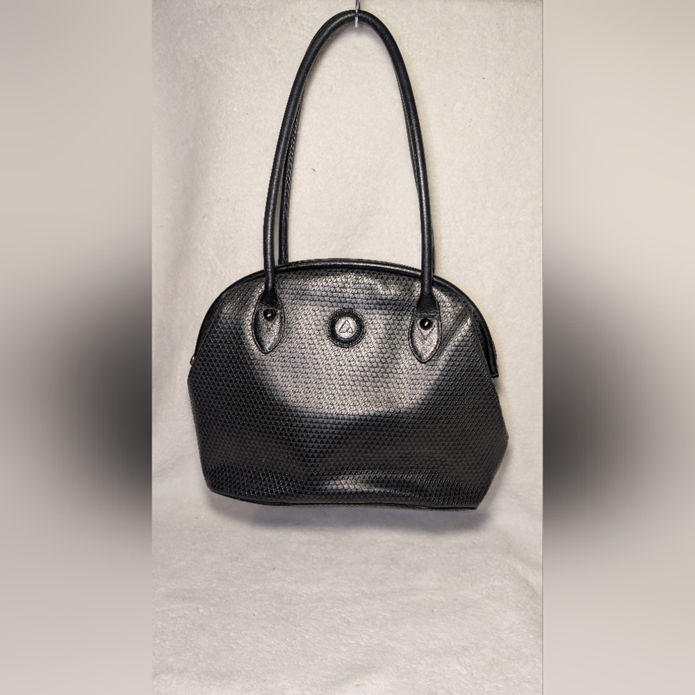 ♟️Vintage♟️ Liz Claiborne 1983 Black Dome Handbag With Leather Trim